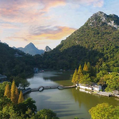 Guilin Heshe Lakeside Resort-Free Pick Up Service Stay Two Nights מראה חיצוני תמונה