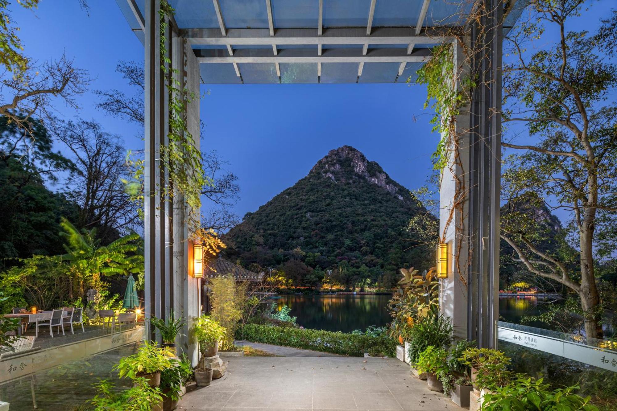 Guilin Heshe Lakeside Resort-Free Pick Up Service Stay Two Nights מראה חיצוני תמונה