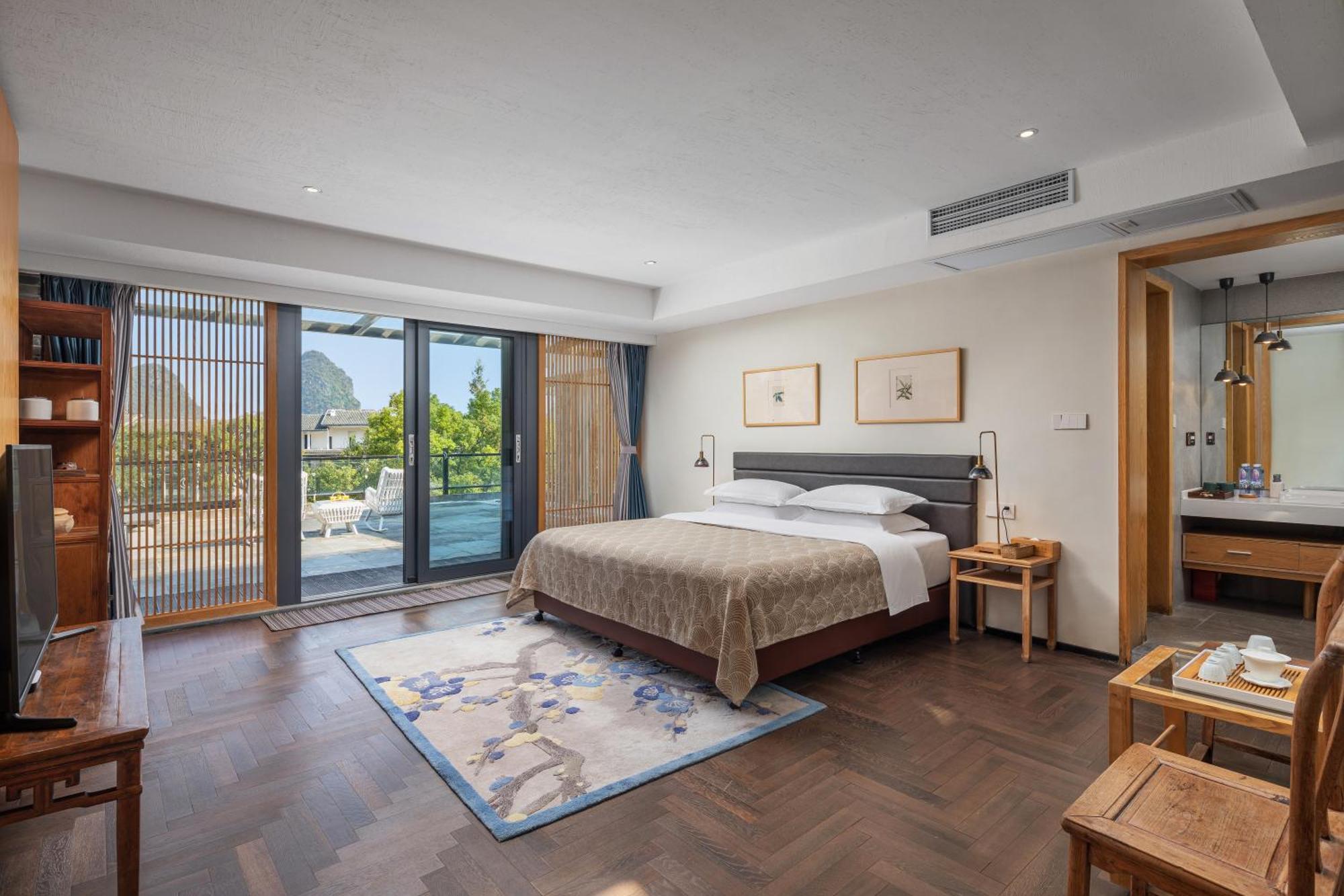 Guilin Heshe Lakeside Resort-Free Pick Up Service Stay Two Nights מראה חיצוני תמונה
