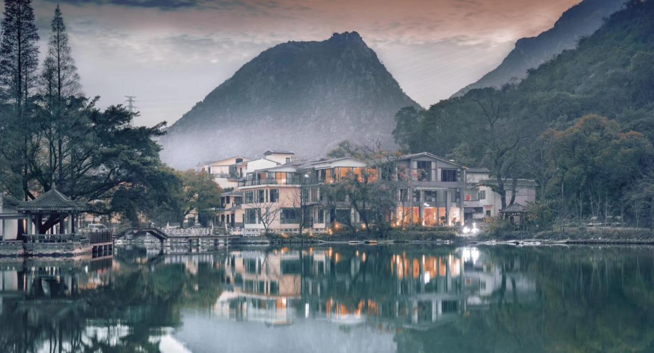 Guilin Heshe Lakeside Resort-Free Pick Up Service Stay Two Nights מראה חיצוני תמונה